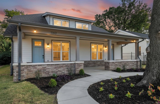 Entire Cozy Duplex Ideal for Families & Groups