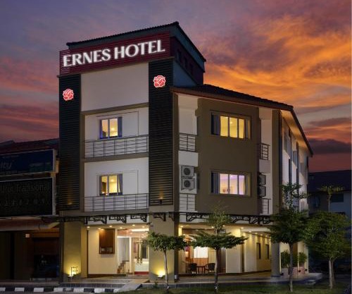 ERNES Hotel Bayu Mutiara