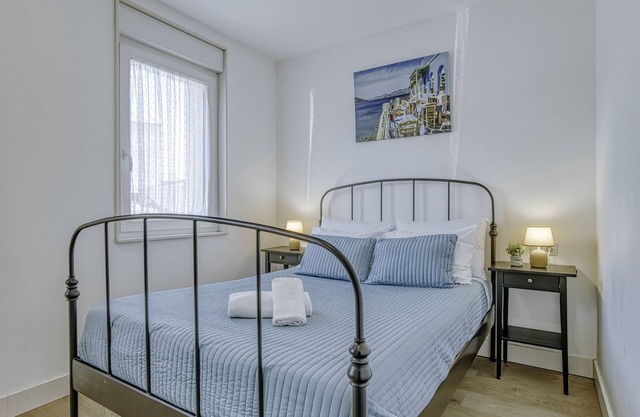 Aida's Aparments - Apartment "the Teacher" in the center of As Pontes