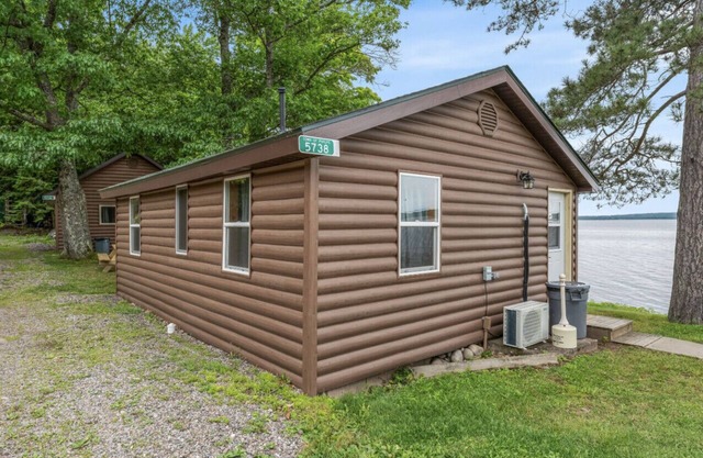Escape to Our Newly Remodeled 2-Bedroom Cabin!