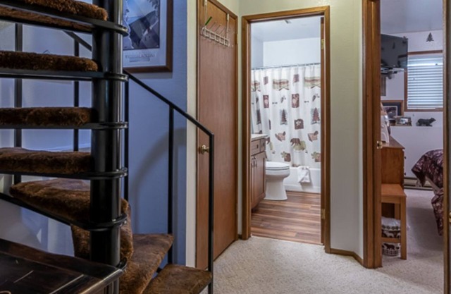 Escape to Ptarmigan Village 79