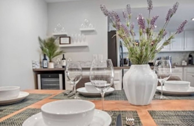 Escape to Wine Country with Friends & Family