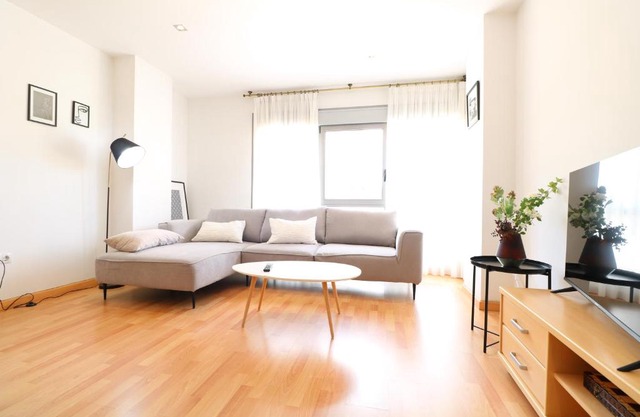 Espectacular vivienda con piscina climatizada