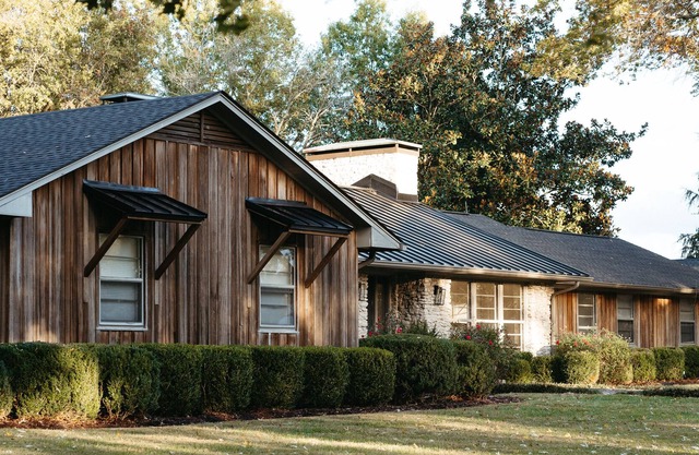 Estate on Modern Working Farm South of Nashville