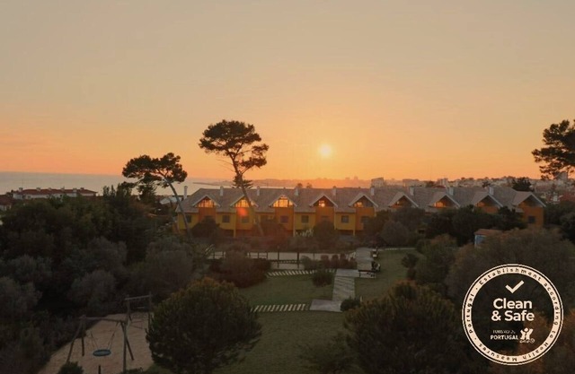Estoril Sunset Apartment 400m from the beach