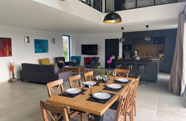 Etal an dour 3* seaside villa with pool