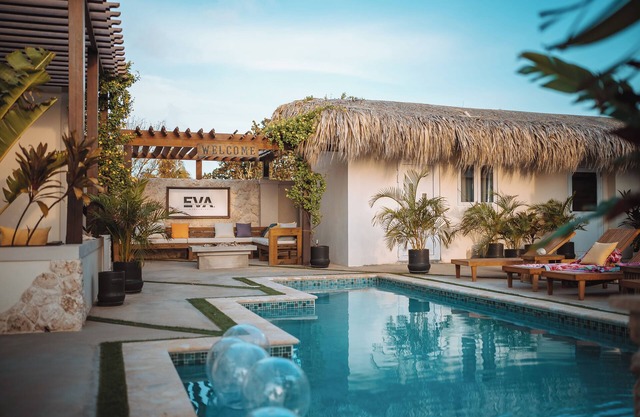 EVA Spa Resort - Pool + Rooftop Views