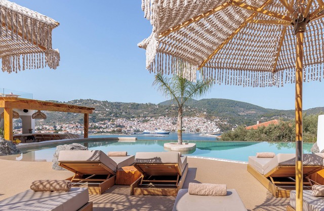 Evlalia Studios & Villas