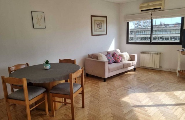 Excelente Departamento en Palermo/Colegiales Sobre Avenida Cabildo