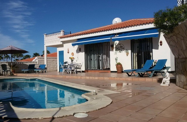 Excellent Azul Villa with Sea View, Private Pool, Terrace and Wi-Fi