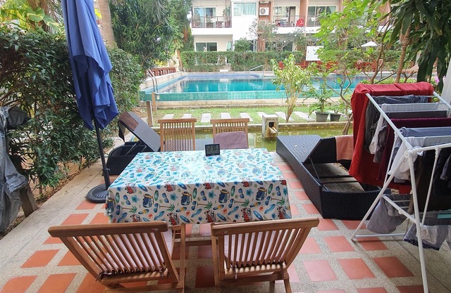 Excellent condo 100 m2 with large garden