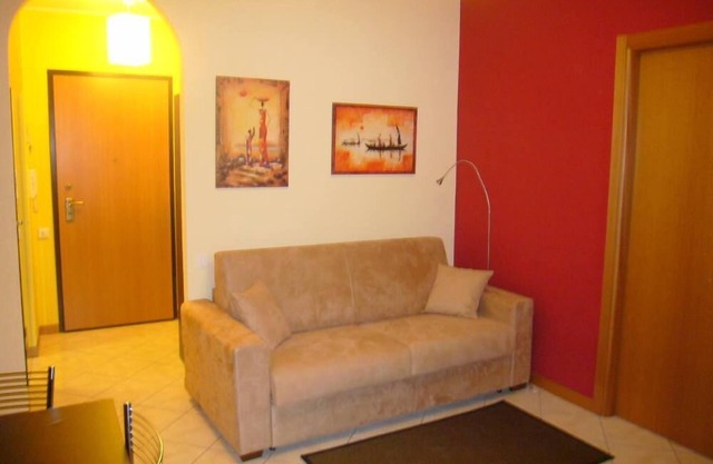 EXCELLENT TWO-ROOM APARTMENT 50 MT FROM THE SEA