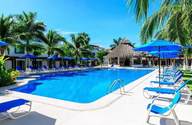 EXCLUSIVA VILLA EN LA ZONA HOTELERA DE IXTAPA ZIHUATANEJO