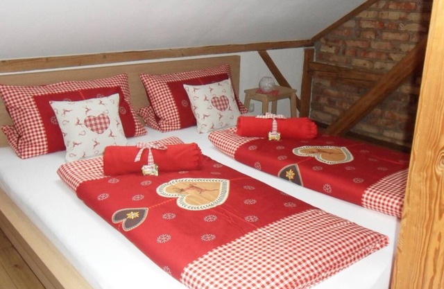 Exclusive loft apartment on the top floor (60 sqm) for 2-4 people