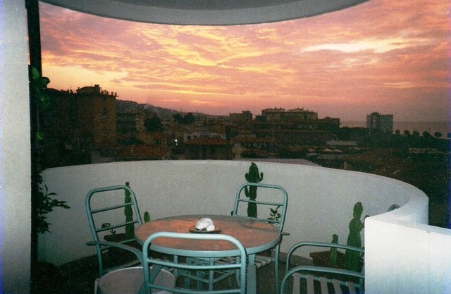 Exclusive use apartment, large livable terrace, free Wi-Fi