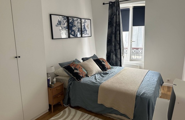 Executive Apartment Last Floor in an Haussmanien Building With Elevators