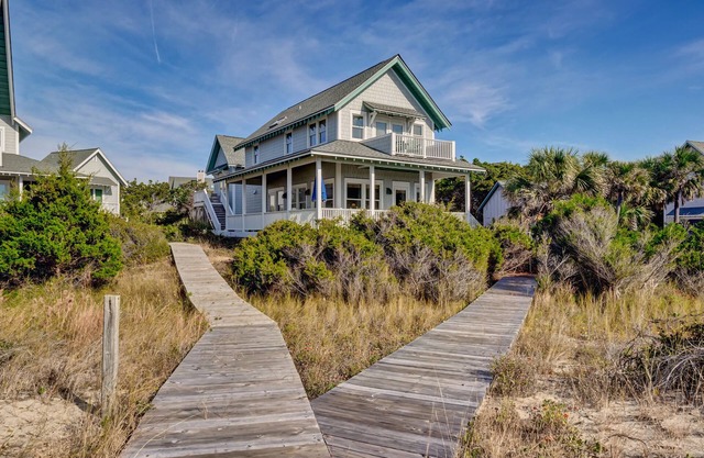 Executive seaside cottage with detached Crofter Cottage.
