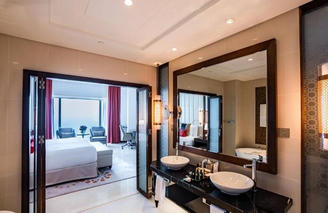 Executive suite Near Marina Mall Abu Dhabi