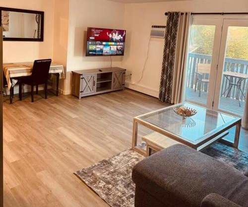 Executive upper floor apartment 10