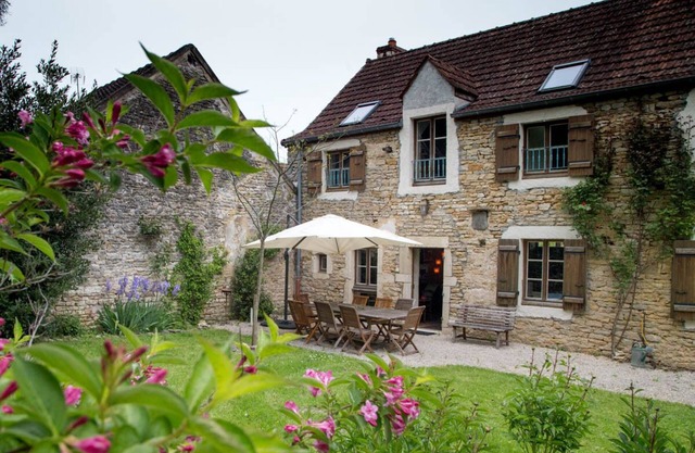 Experience Burgundy !