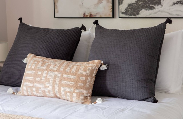 Explore Portland from Modern Suite