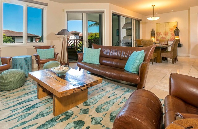Exquisite Spacious Wailea Beach Villas H102