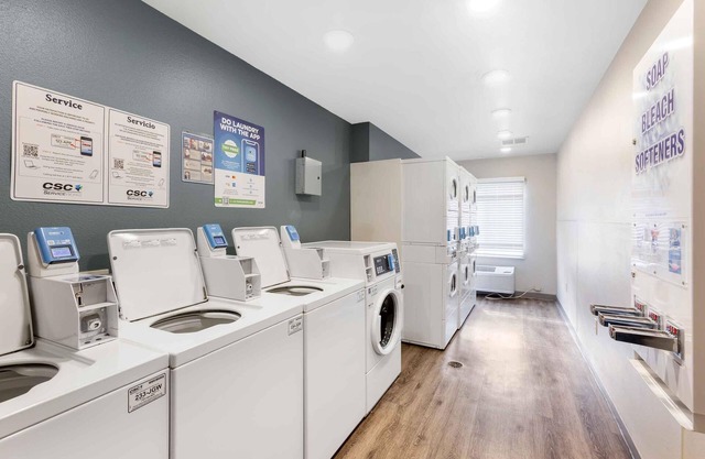 Extended Stay America Select Suites - Phoenix - North