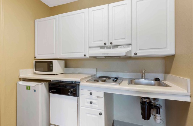 Extended Stay America Suites Anchorage Midtown