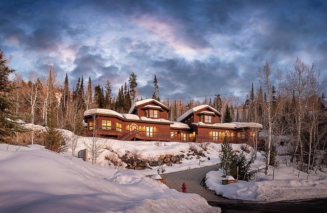 Extraordinary Location For Large Groups | Apex Grande