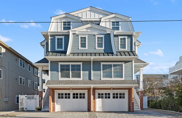 EXTREMELY WELL KEPT TOWNHOUSE