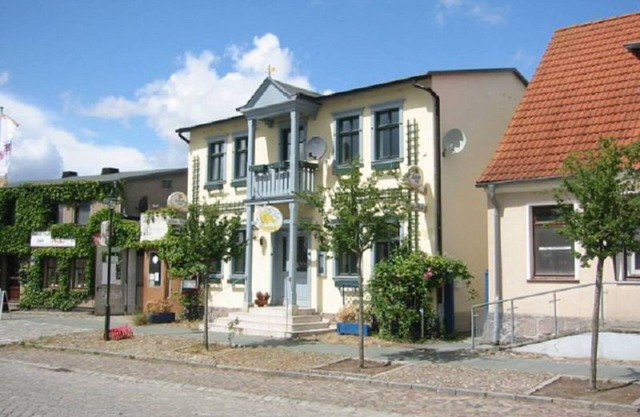 F-1065 Brunnenaue - Brunnenaue group house F-1065