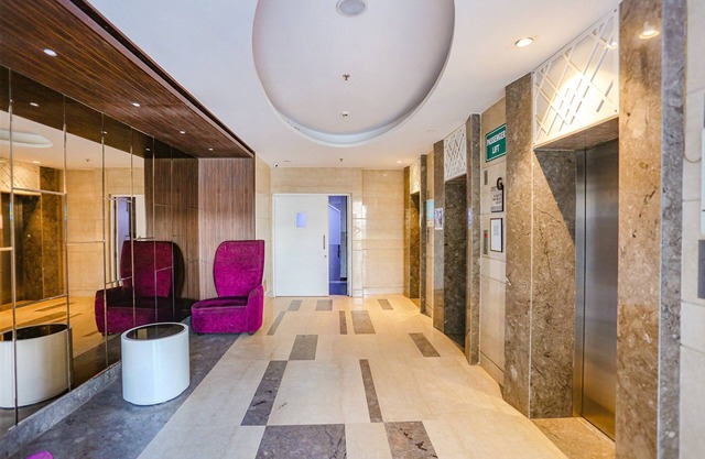 Fabhotel Sapphire 83