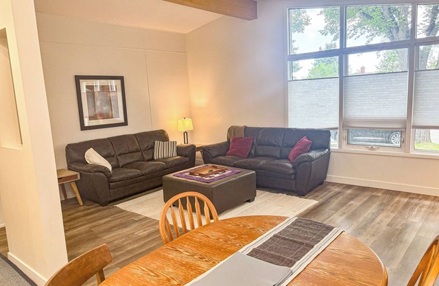 Fabulous 4-bedroom, two-bath home close to Downtown, the mountains and Banff