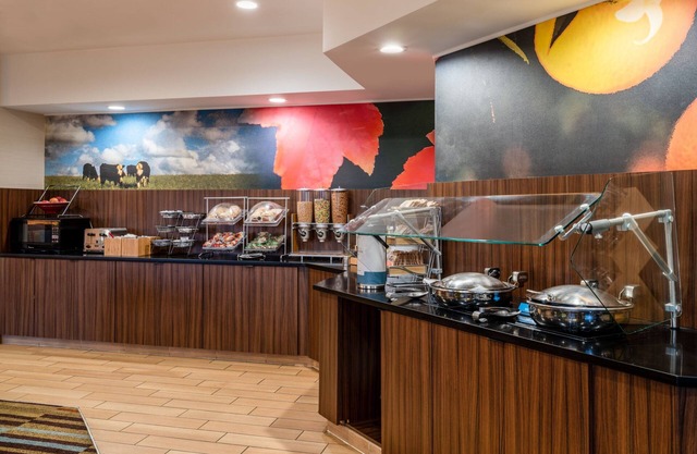 Fairfield Inn and Suites by Marriott Denver Aurora/Medical Center