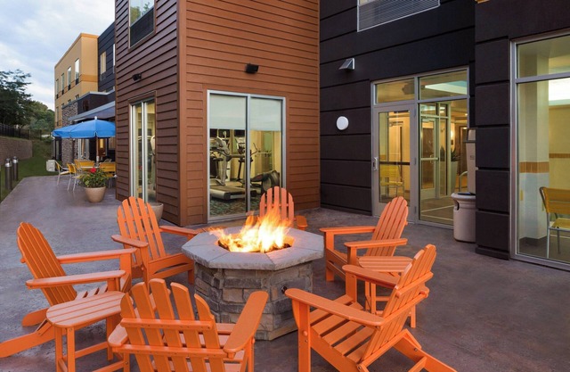 Fairfield Inn & Suites Athens