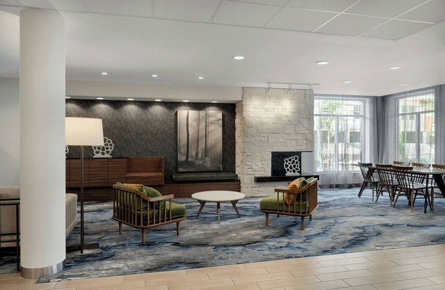 Fairfield Inn & Suites Cincinnati Uptown/University Area