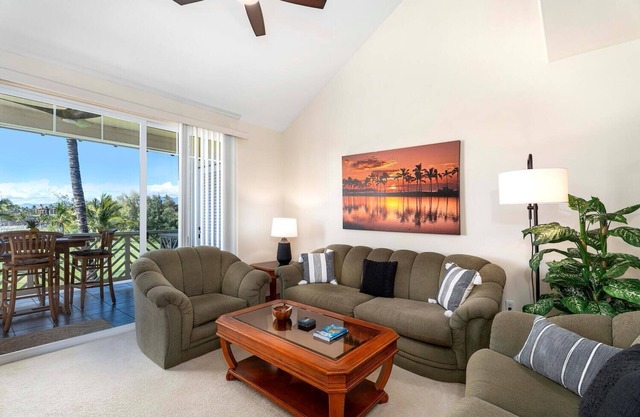 Fairway Villas Waikoloa G31-Top Floor Villa w/loft and 2025 Hilton Pool Pass!