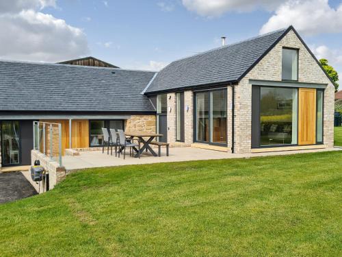 Falcon Cottage