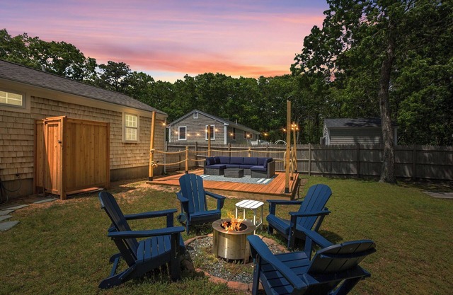 Fall Cape Escape | Firepit, Foliage & Cozy Vibes