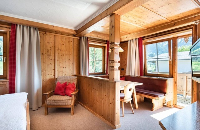 Family room with shower, WC - stutter, guest house