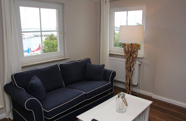 Family apartment - maisonette with harbor view