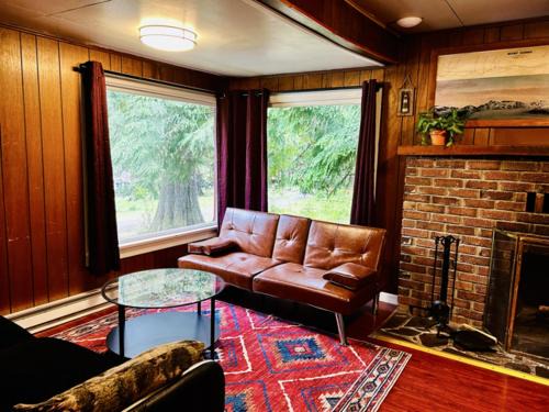 Family Cabin at Rainier Lodge -0.4 m from entrance