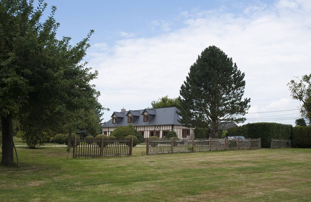 Family Friendly Barn Conversion In Gorgeous French Countryside, Close to Beaches