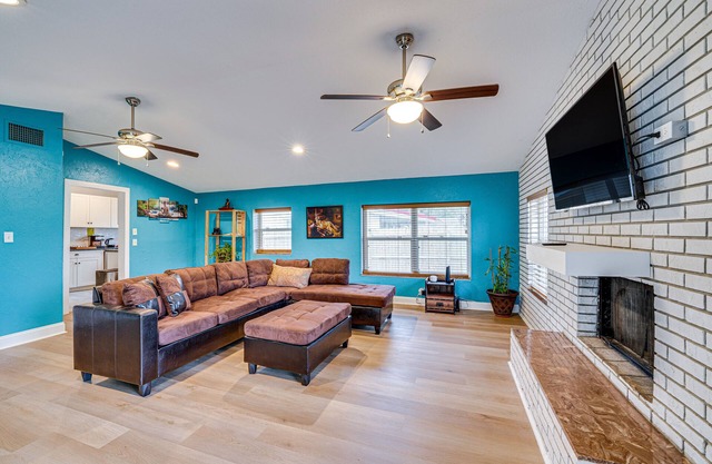 Family-Friendly Davenport Home w/Fire Pit!