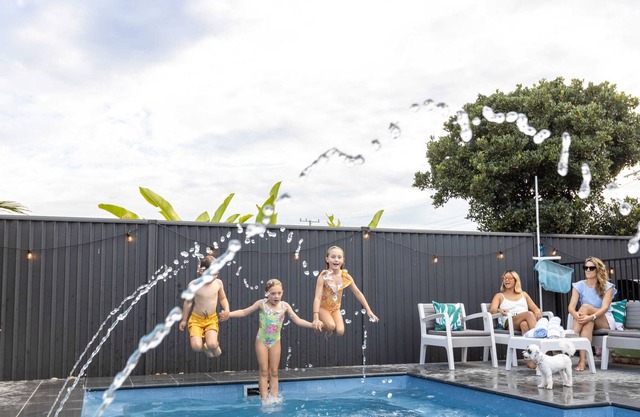 Family-friendly, Heated Pool, Bring Your Pooch