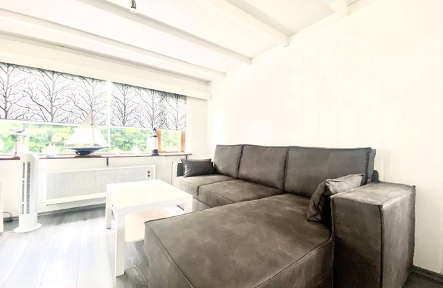 Family-friendly holiday home "Angel" with garden and terrace on the Ijsselmeer Grote Vliet Netherlands