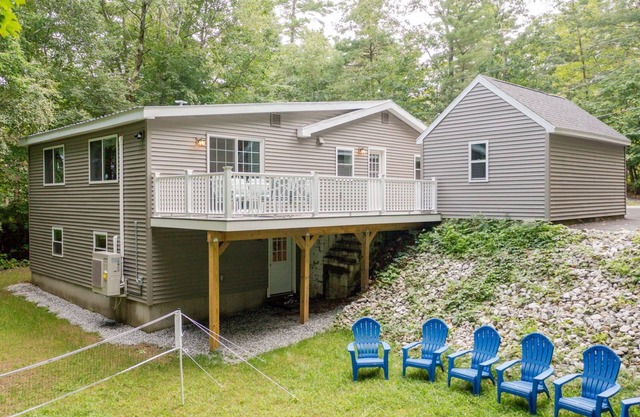 Family Friendly, Lake House Retreat with Tennis Courts & Boat Launch