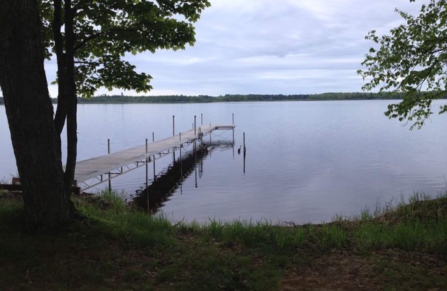 Family Friendly - Pontoon Boat Included - Quiet and Private Location