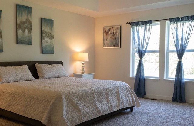 Family Friendly Rental with Private backyard and quiet area.