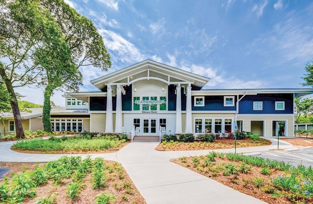 Family Friendly Resort Condo - Great Outer Banks Location, Cozy, Lots Of Activities